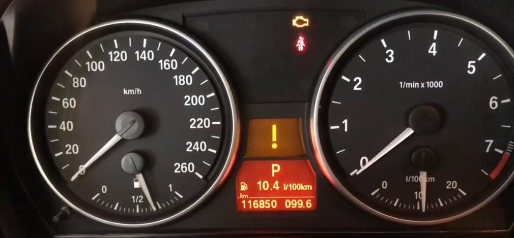 Auto Repair Center Coding BMW Fuel Economy Gauge to Oil